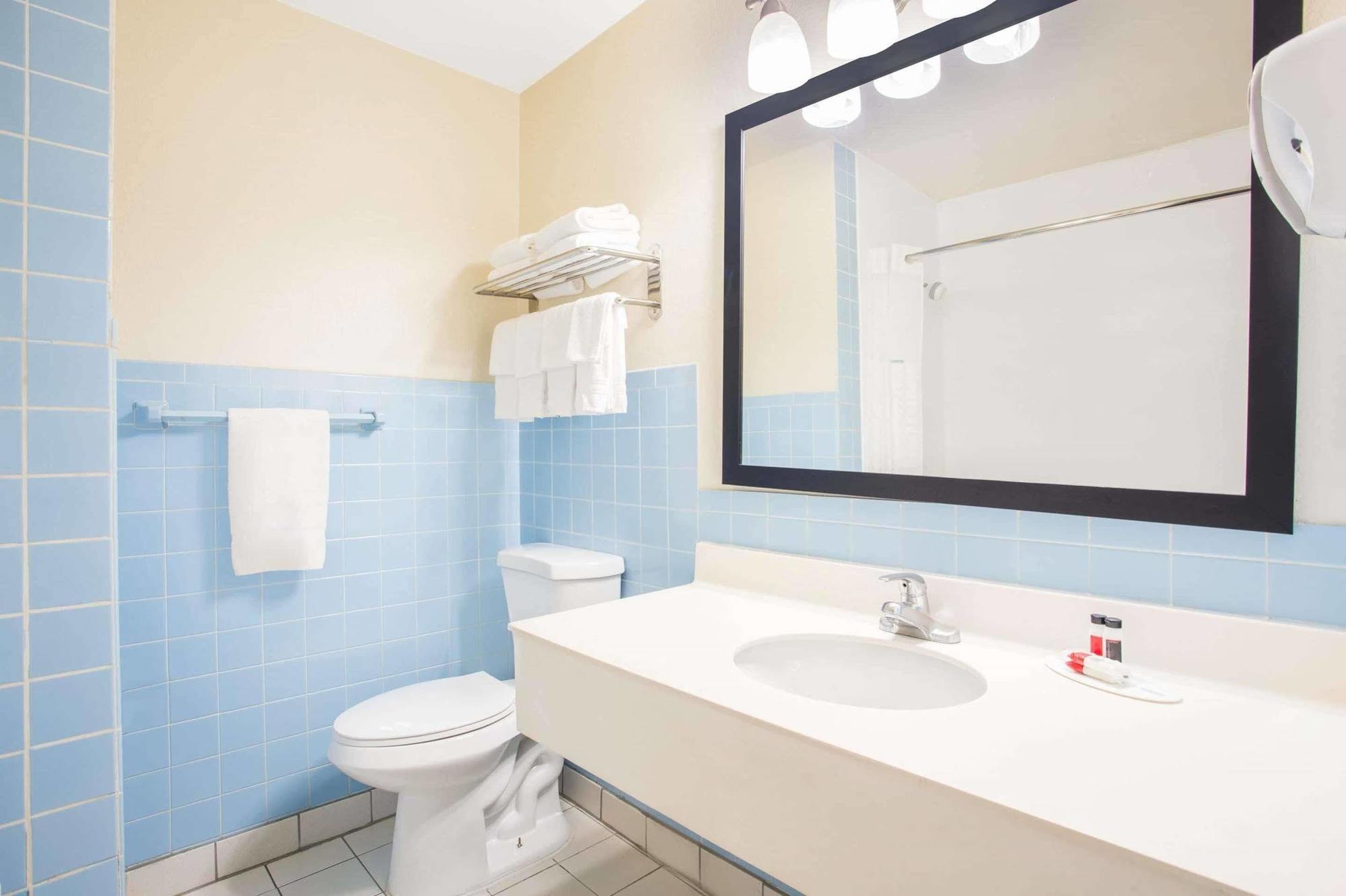 Fairbridge Inn Express Buffalo Airport Williamsville Εξωτερικό φωτογραφία